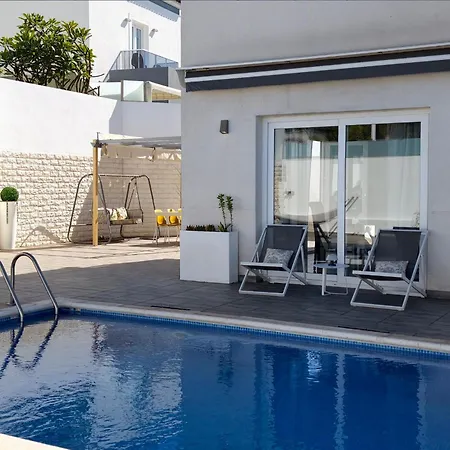 Casa Rafa Villa, 4br Private Pool, Costa Adeje, Tenerife בית נופש אדחה